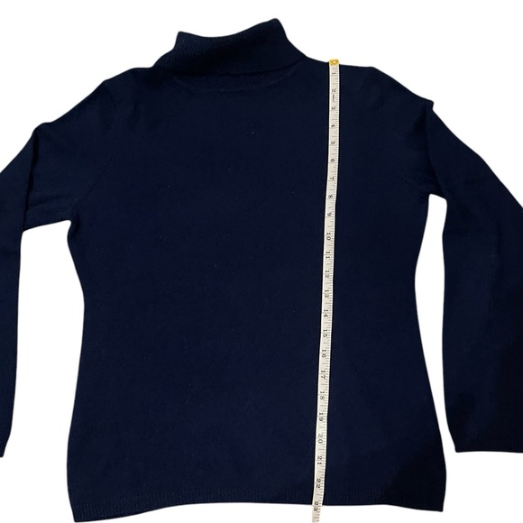 Cashmere Charter Club Luxury Turtleneck Sweater Size Medium Petite - Picture 3 of 10